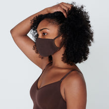 Load image into Gallery viewer, SEAMLESS FACE MASK | COCOA